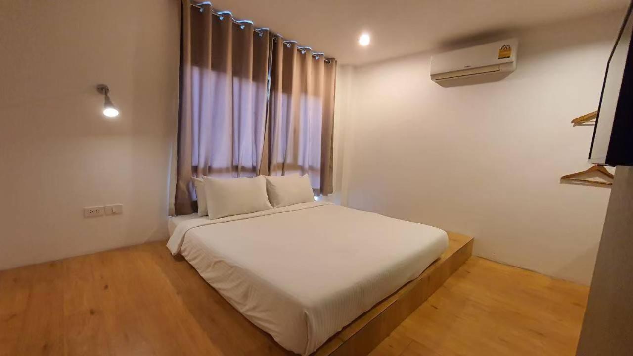 Srianunt Boutique Hotel 부리람 객실 사진