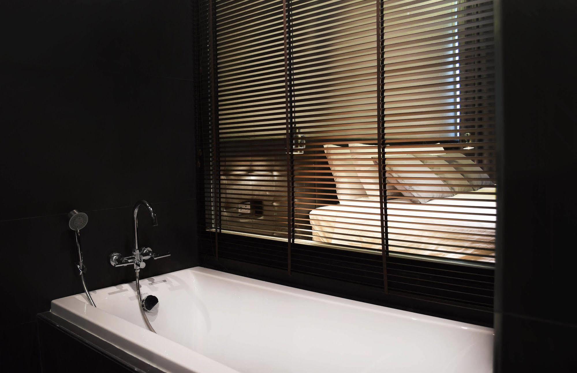 Srianunt Boutique Hotel 부리람 외부 사진