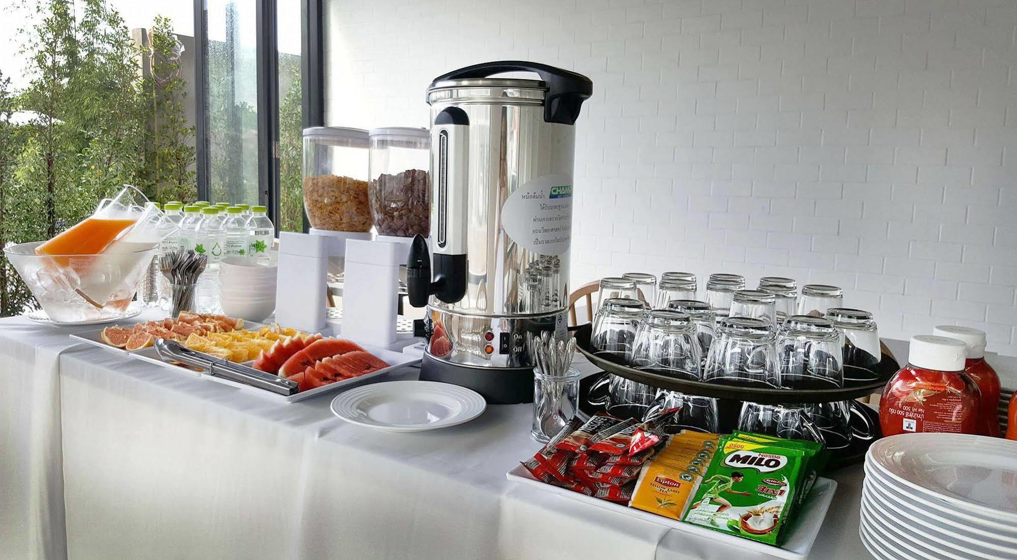 Srianunt Boutique Hotel 부리람 외부 사진