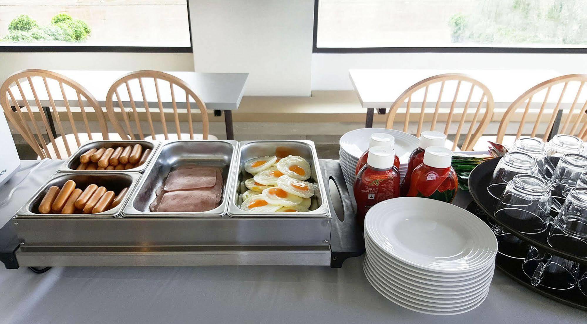 Srianunt Boutique Hotel 부리람 외부 사진